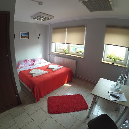 Hostel Bazar Красков Екстериор снимка