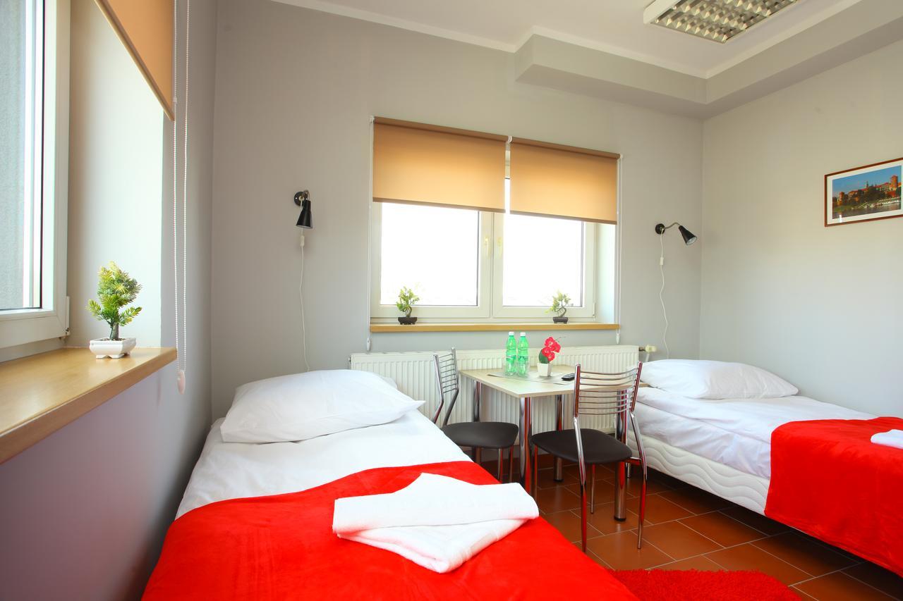 Hostel Bazar Красков Екстериор снимка