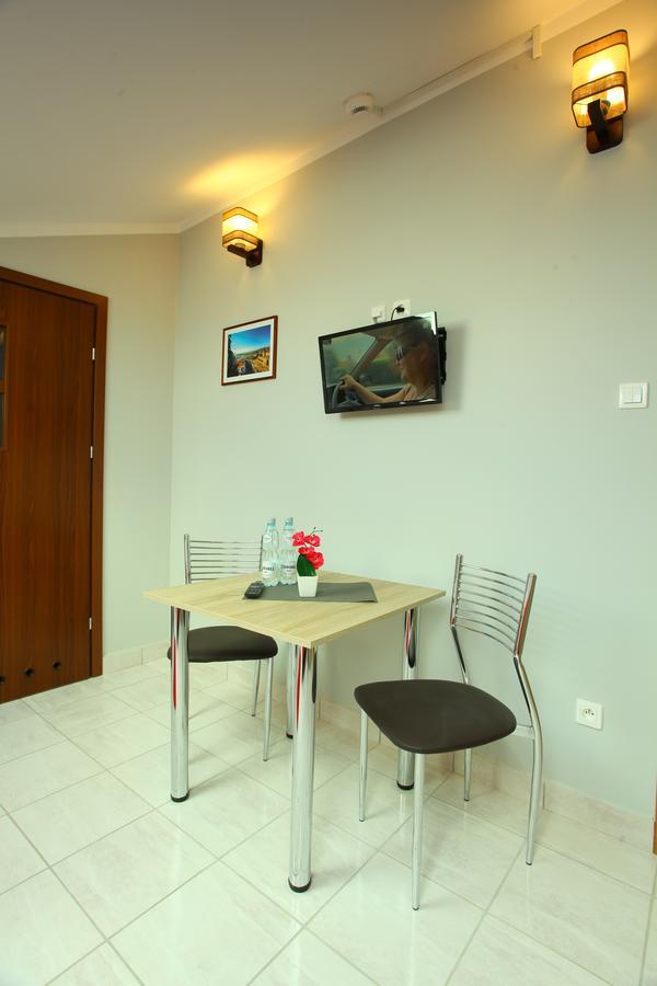 Hostel Bazar Красков Екстериор снимка