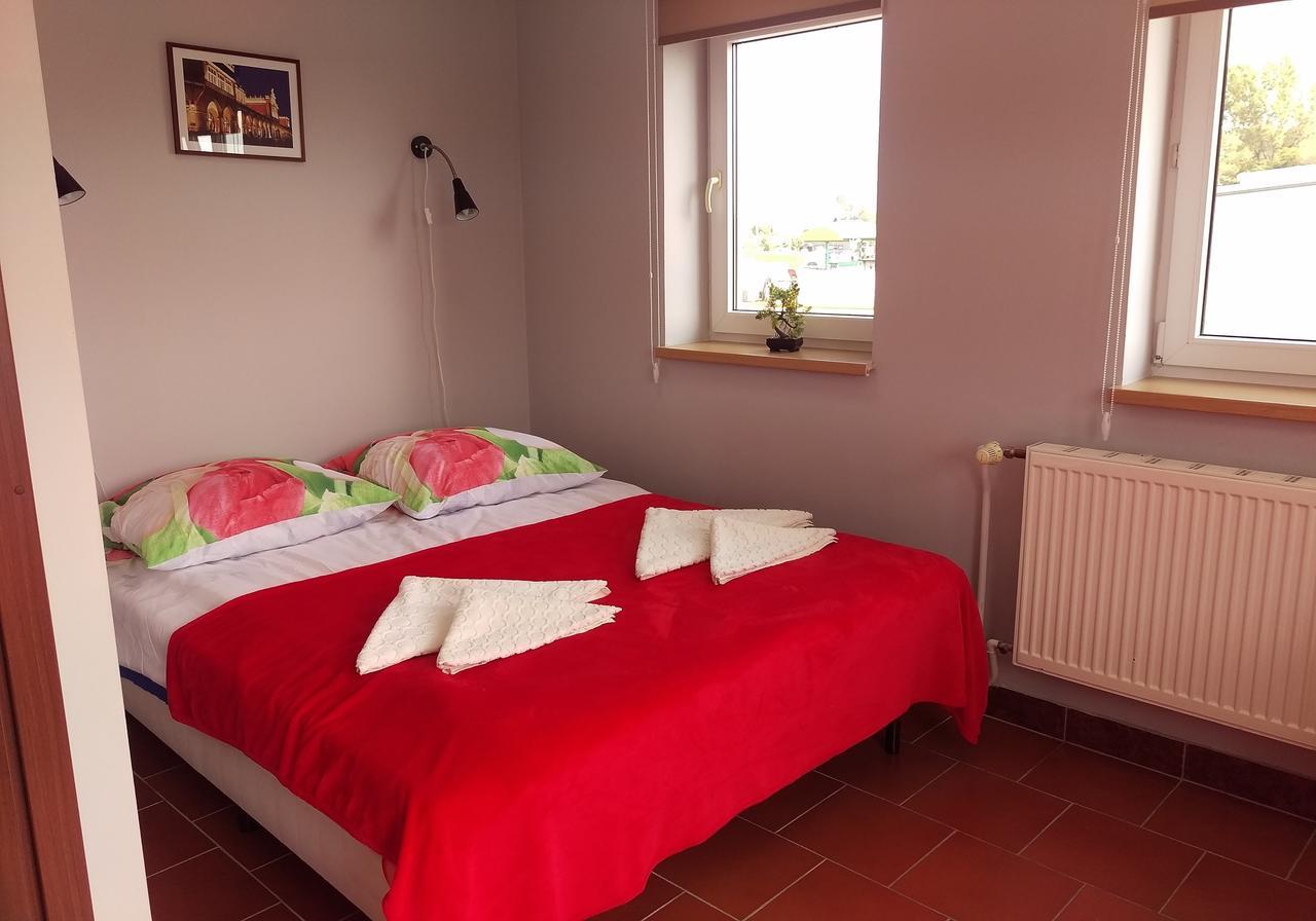 Hostel Bazar Красков Екстериор снимка