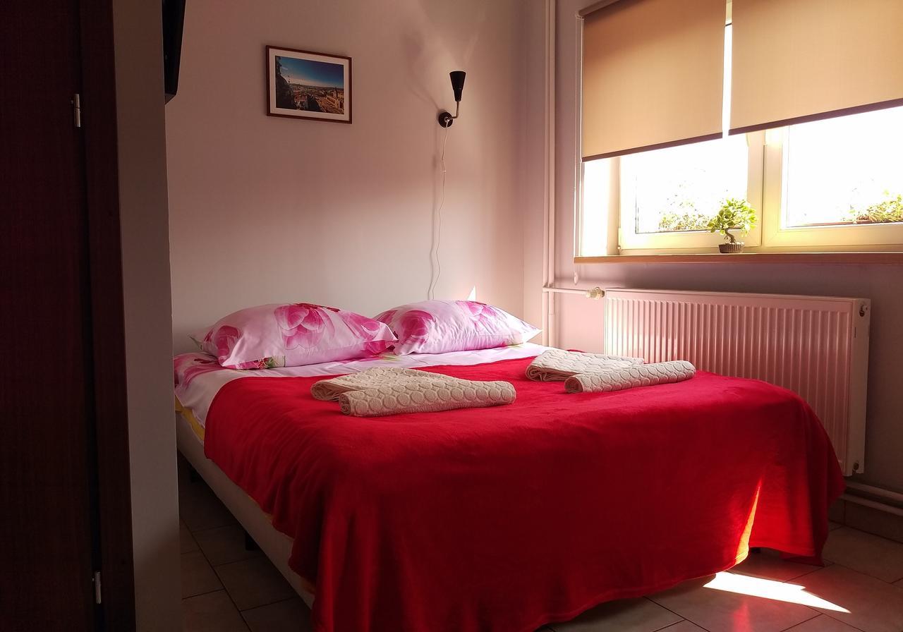 Hostel Bazar Красков Екстериор снимка