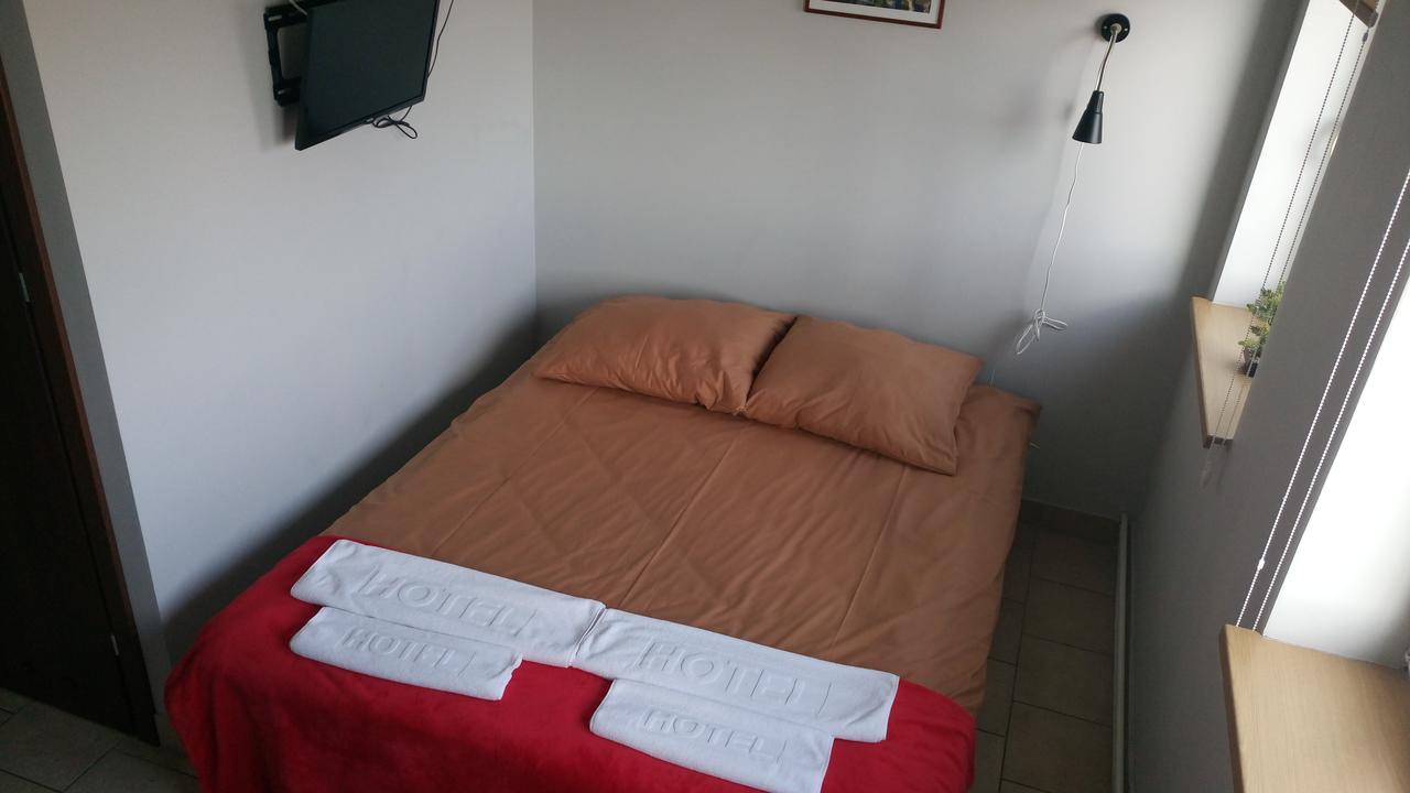 Hostel Bazar Красков Екстериор снимка